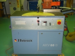 Односторонний кромкооблицовочный станок  AKV 88D 